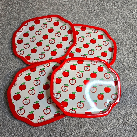 Other - Vintage Tin Small Apple Serving Plates Set of 4